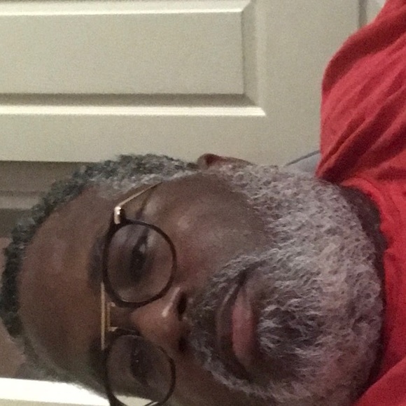 Meet your Posher, Mark - Picture 1 of 1